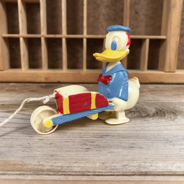 Donald Duck Ramp Walker Toy