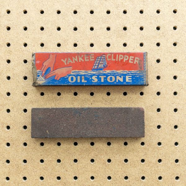 Yankee Clipper Oil Stone Sharpening Stone