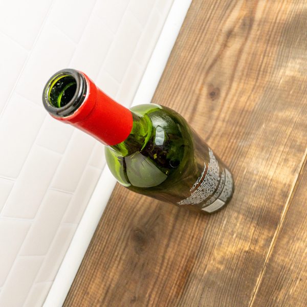 Lady in Red 1 Pinup Girl Wine Bottle