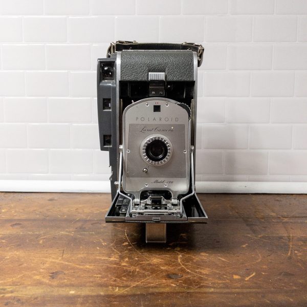 Polaroid Model 150 Land Camera